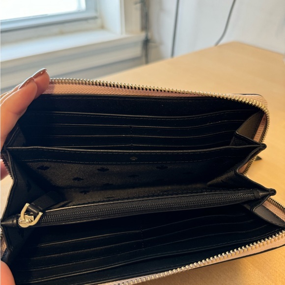 Kate Spade Wallet - Picture 3 of 3